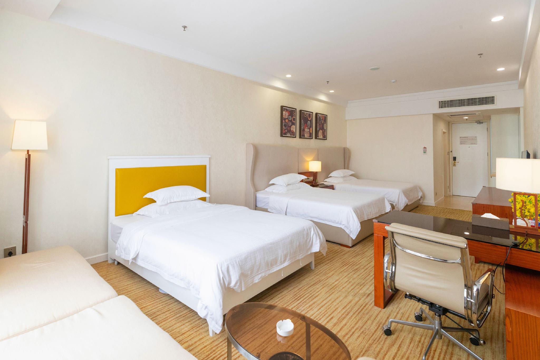 Fangte Dongxiang Hotel 6/12