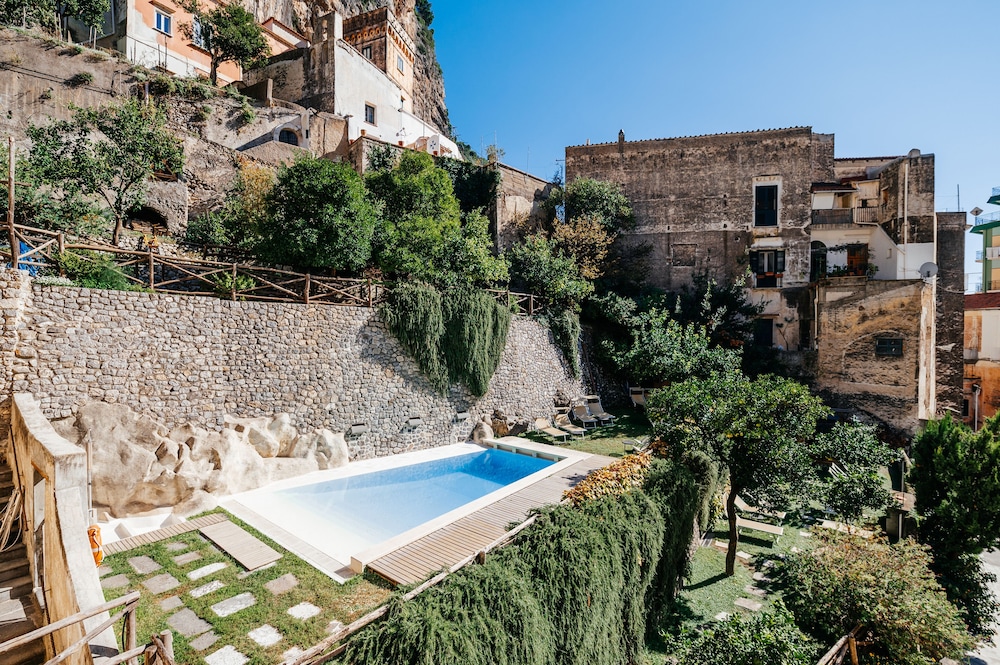 Amalfi Holiday Resort 41/52