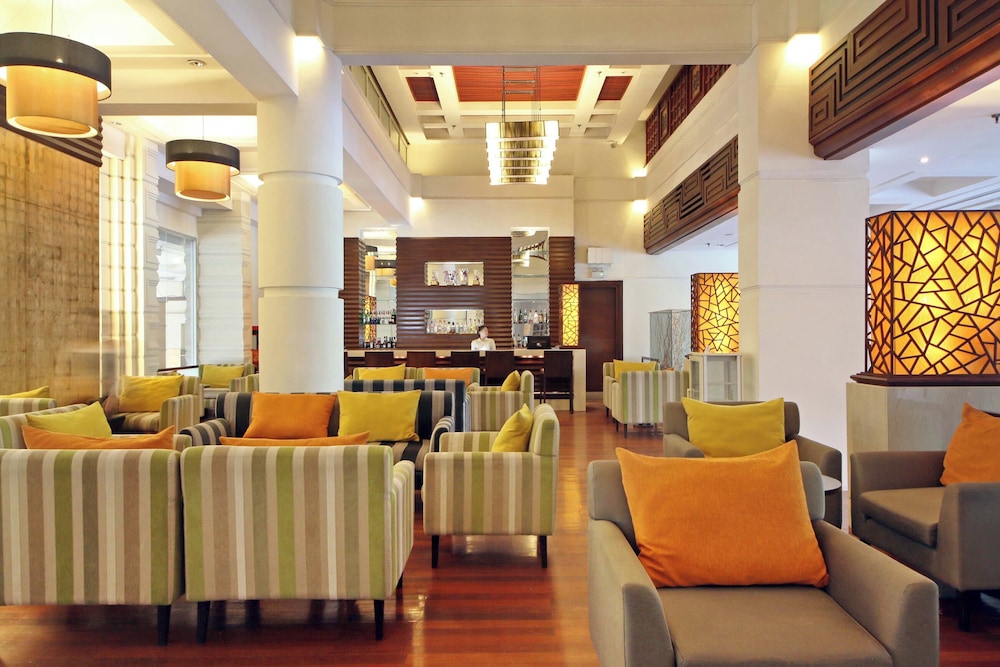 The Imperial Hotel And Convention Centre Korat 43/68
