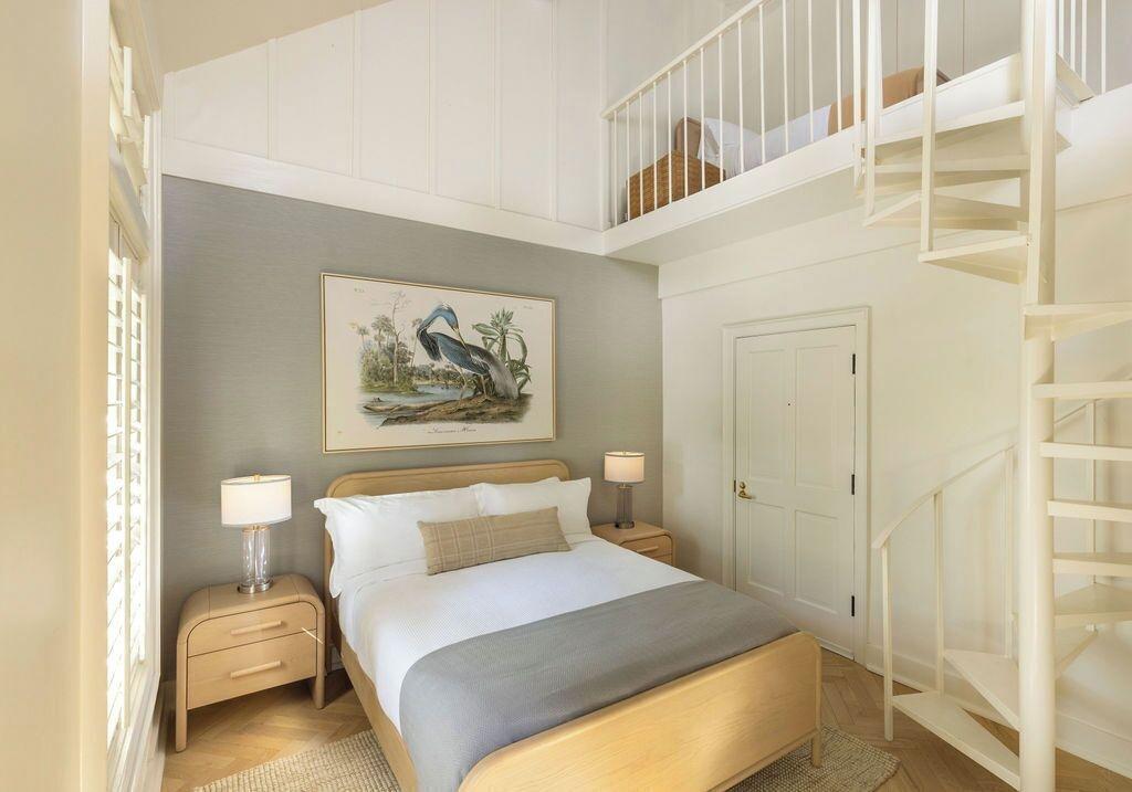 Deluxe, Double Bed, The Garden District Hotel 2/5