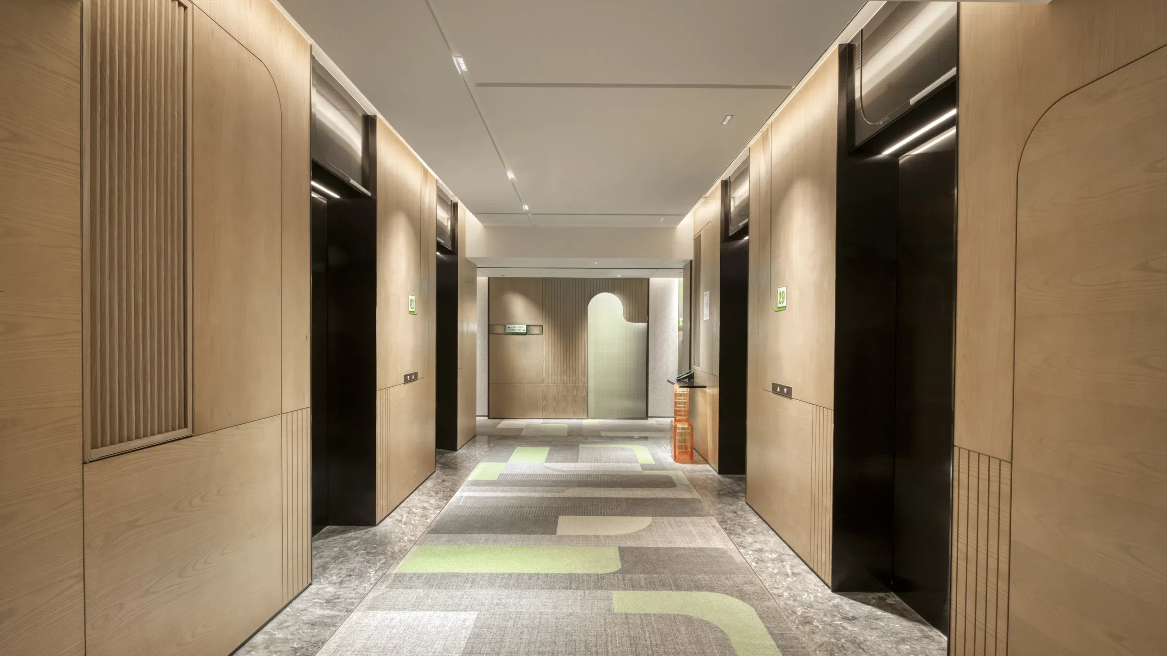 Holiday Inn Shenzhen Nanshan 16/33