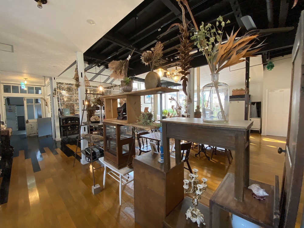 Little Barrel Guest House - Hostel 72/81