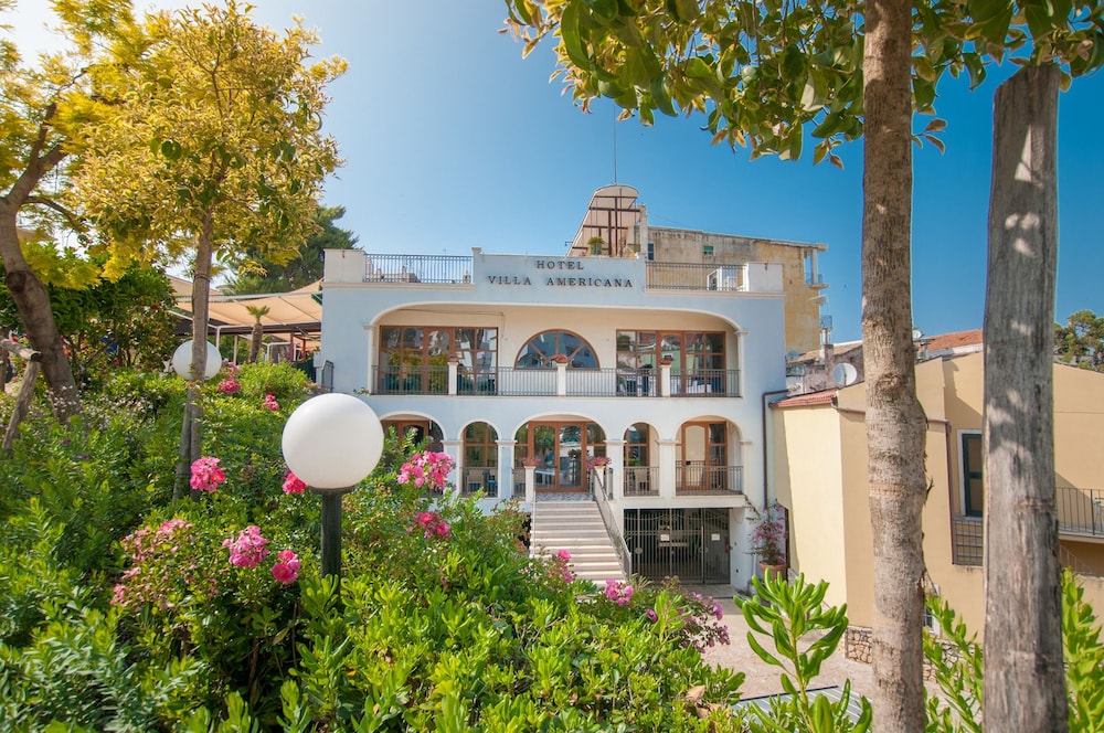 Park Hotel Villa Americana 42/48