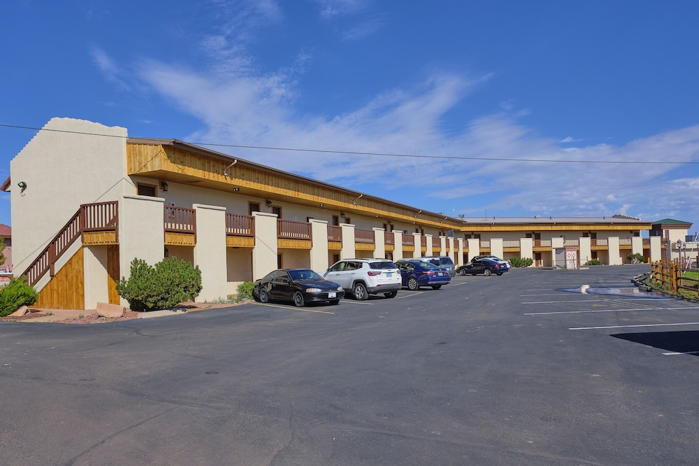 Grand Canyon Inn & Motel 28/39