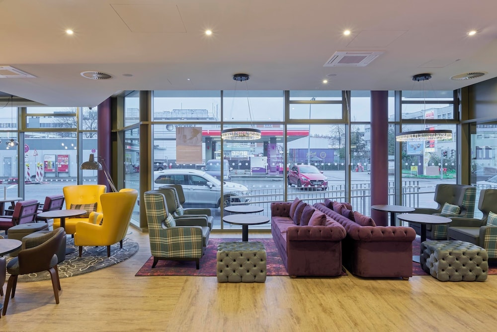 Premier Inn Stuttgart Zuffenhausen 24/44