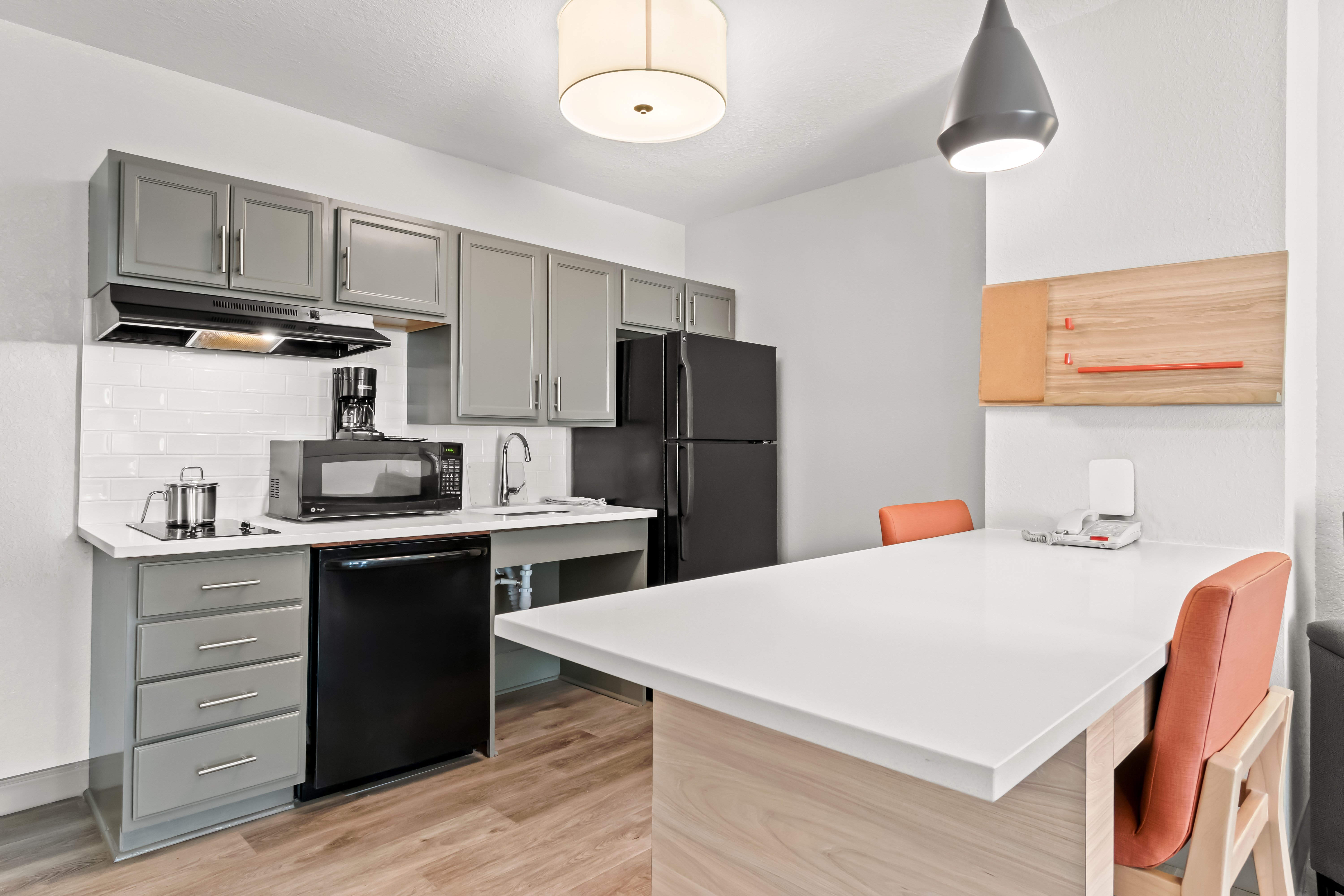 Studio, Suite, Queen Bed, Accessible