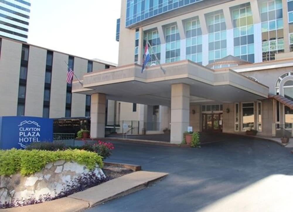 Clayton Plaza Hotel 57/65