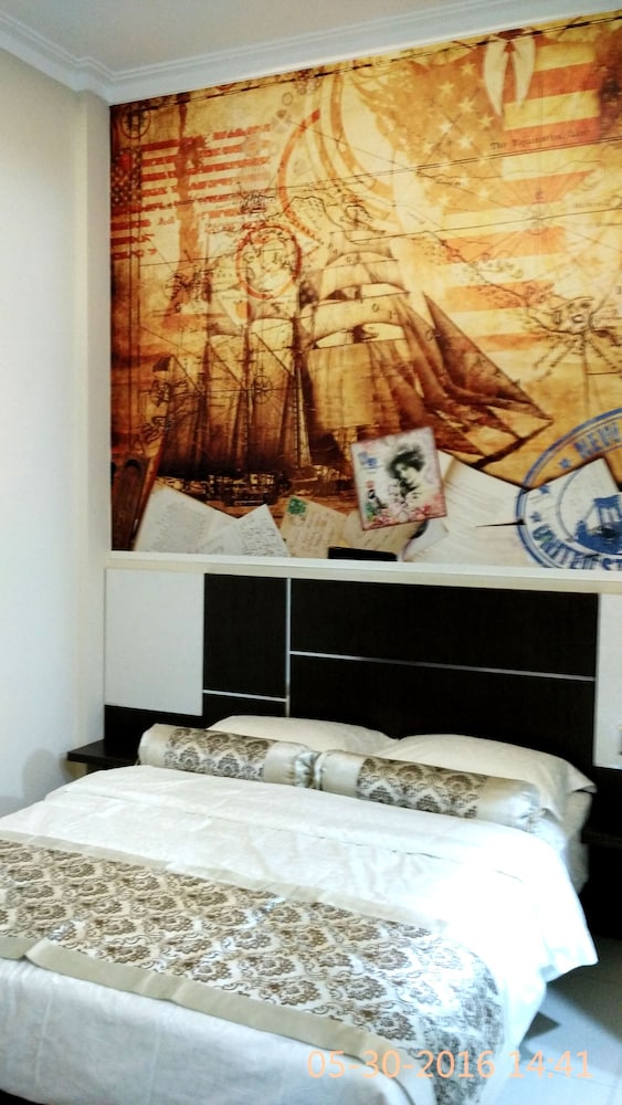 Malang City Boulevard Homestay And Resto 22/55