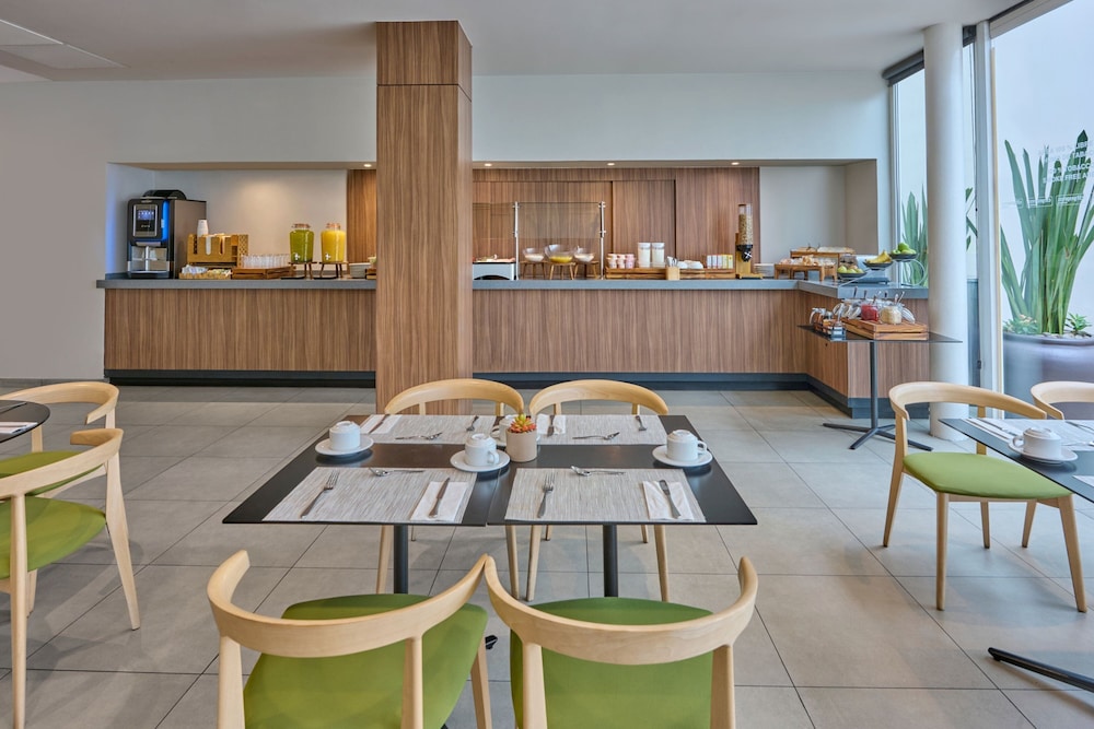 City Express Plus by Marriott Ciudad de Mexico Insurgentes Sur 32/49