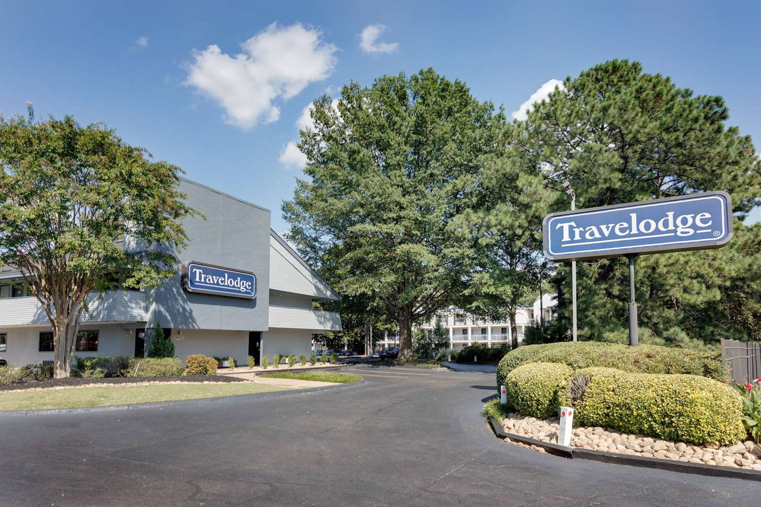 Travelodge by Wyndham College Park 22/25