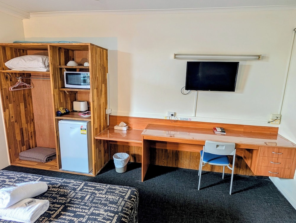 Hampton Villa Motel (ex.Comfort Inn Rockhampton) 61/71