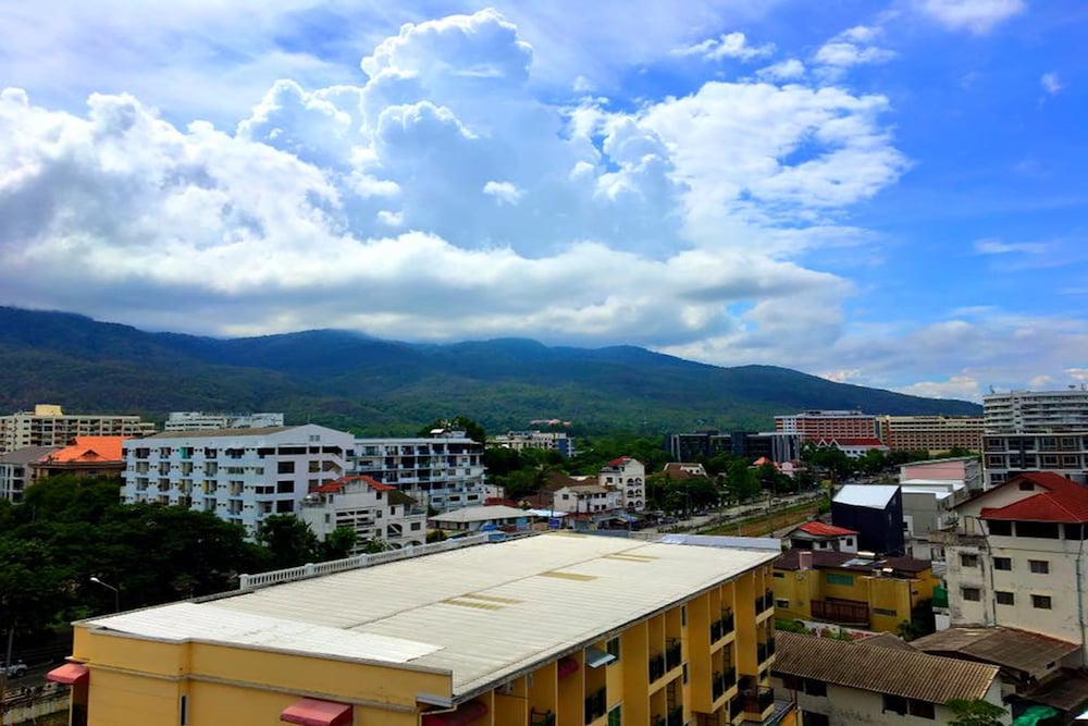 Phusuang Place 68/71
