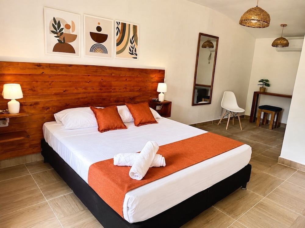 Standard, King Bed
