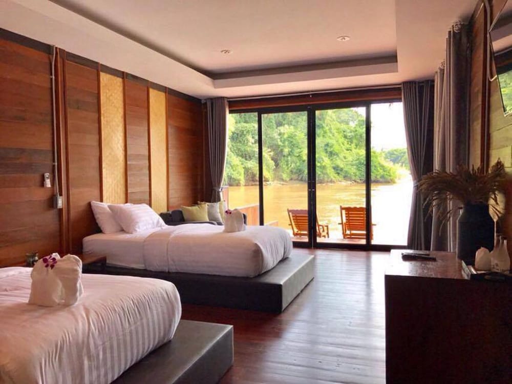 The River Life Resort 34/67