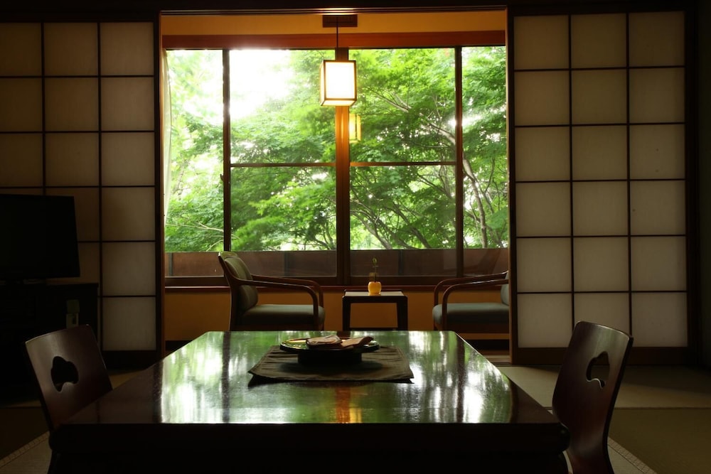 Takamiya Ryokan Yamakawa (ex Yumori Shomian Yamakawa) 47/49