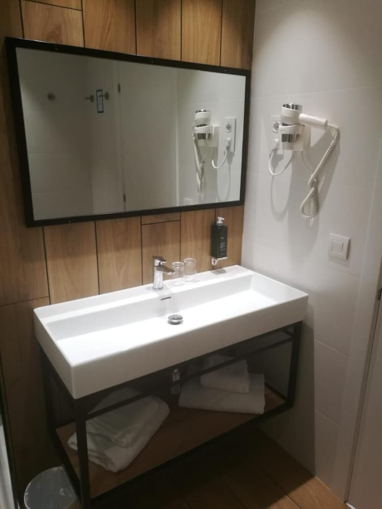 Barcelona Century Hotel 18/51