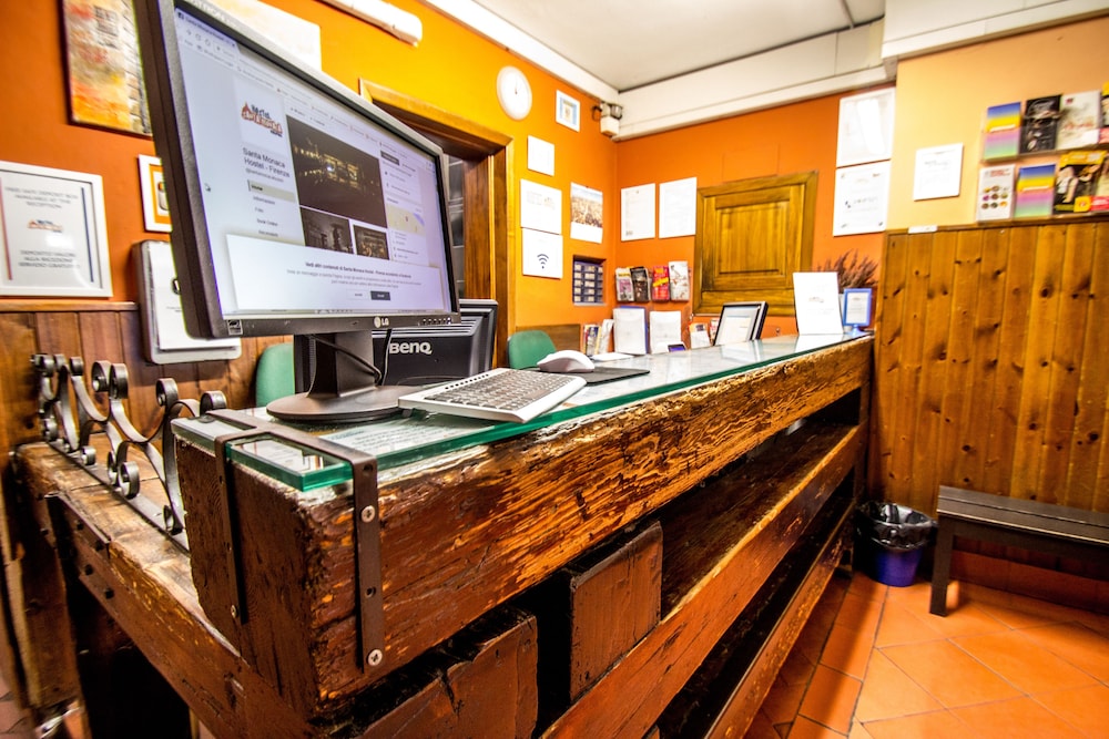 Hostel Santa Monaca 4/50