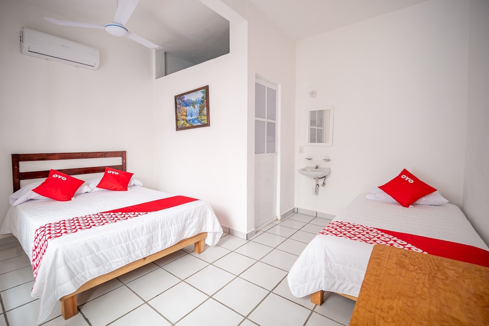 STANDARD, 2 DOUBLE BEDS