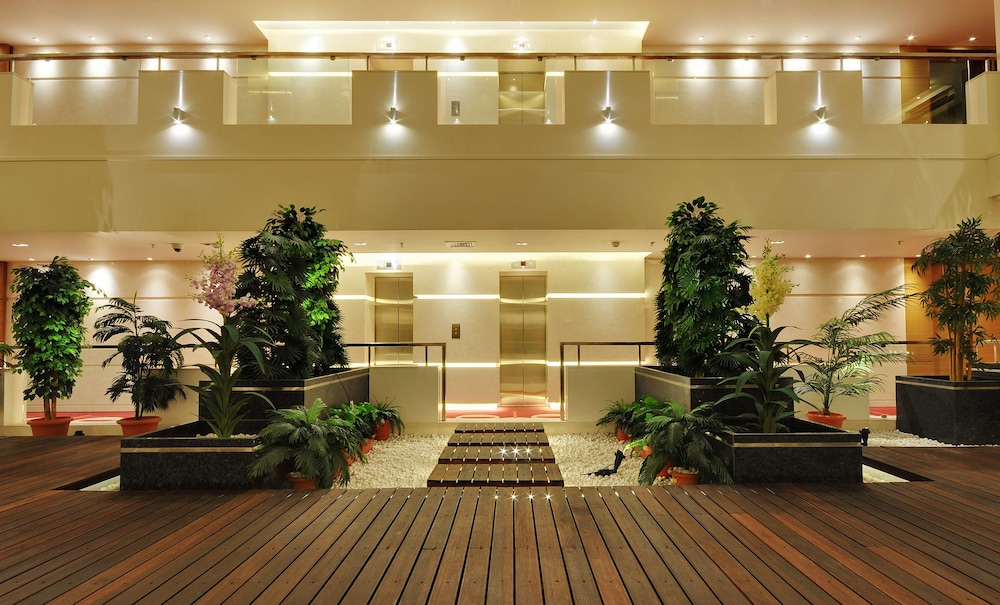 Platinum Hotel 25/43