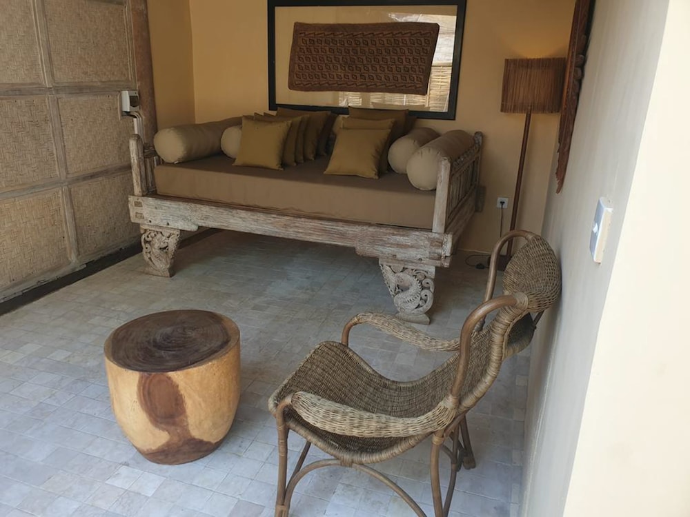 LES VILLAS OTTALIA GILI MENO 28/50