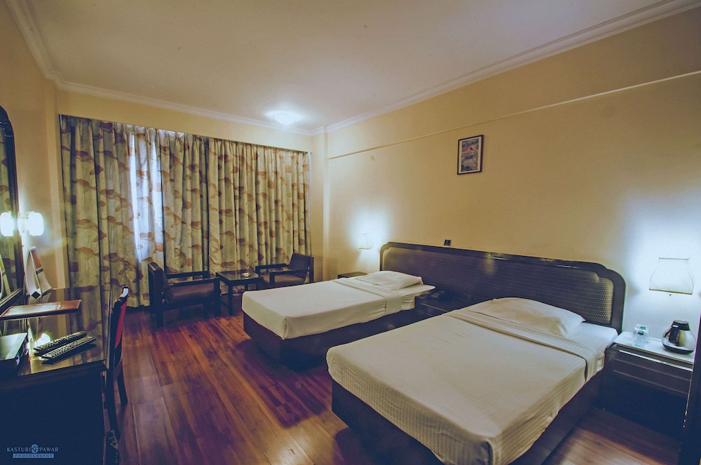 Quality Inn Regency Nasik 28/66