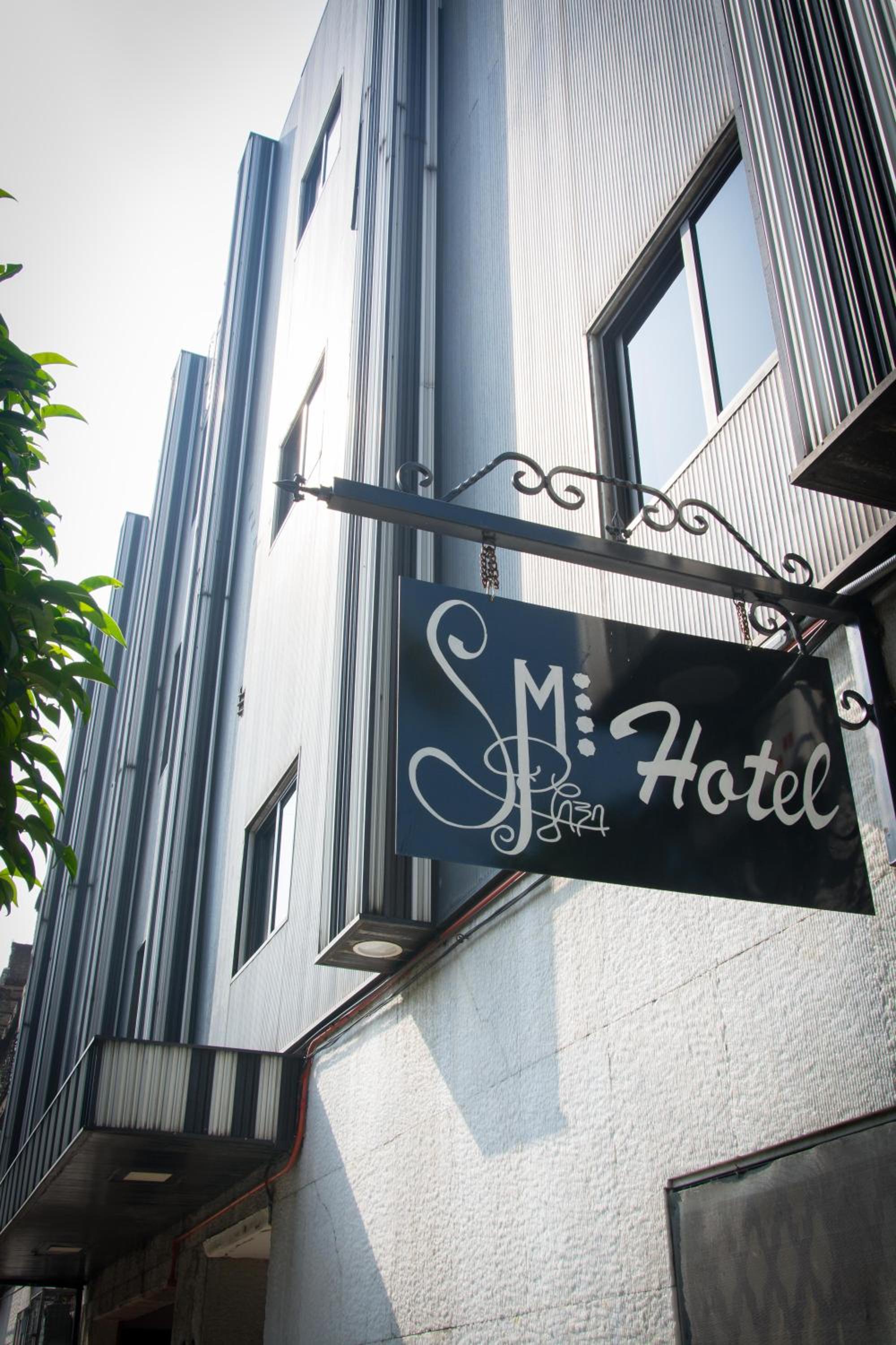 Oyo Flagship Hotel Santa Maria 5/98