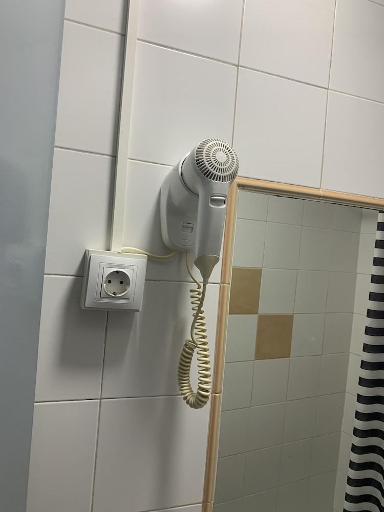 Hostal Alcobia 15/33