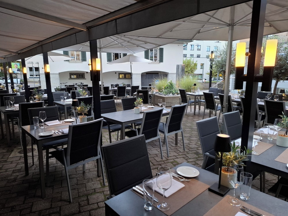Mercure Lenzburg Krone 52/74
