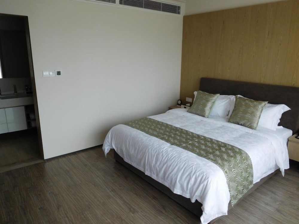 Dahengqin Superior Talent Residence 9/38