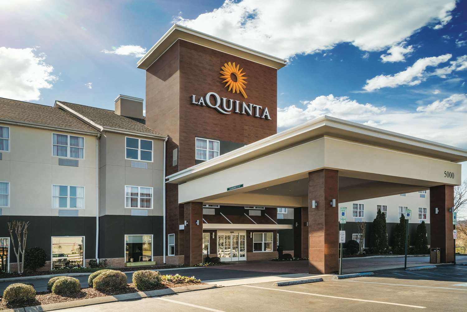 La Quinta Inn And Suites By Wyndham Chattanooga North Hixson 2/16