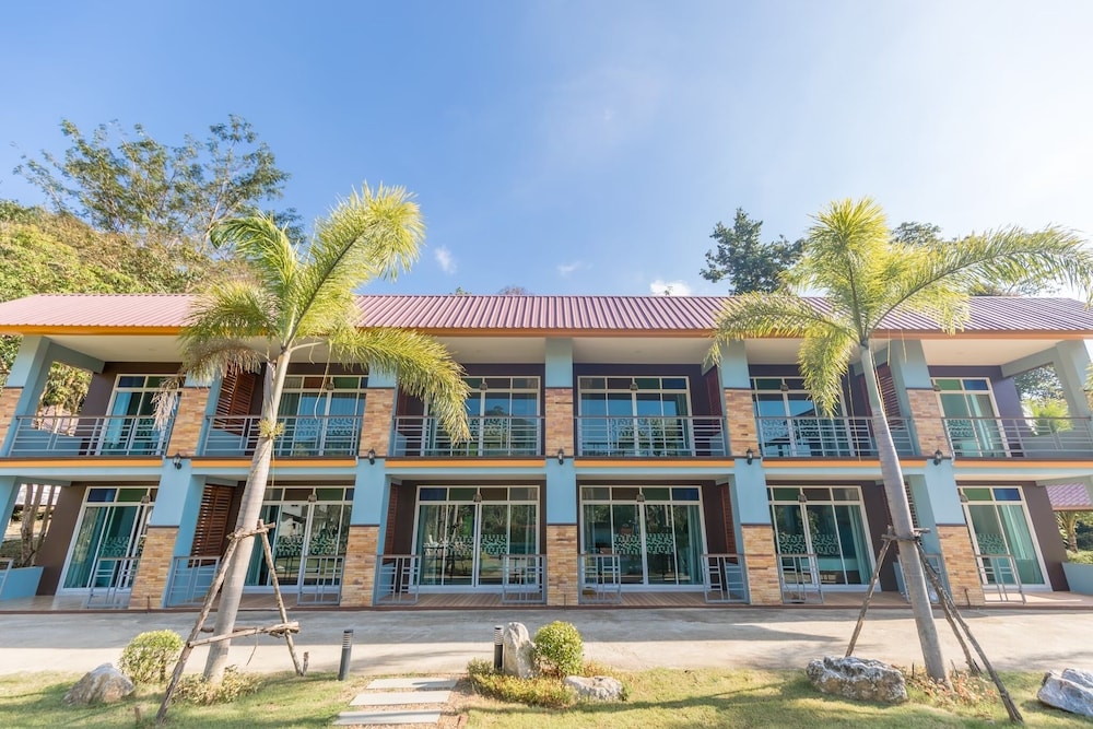 Khaosok Rainforest Resort 1/50