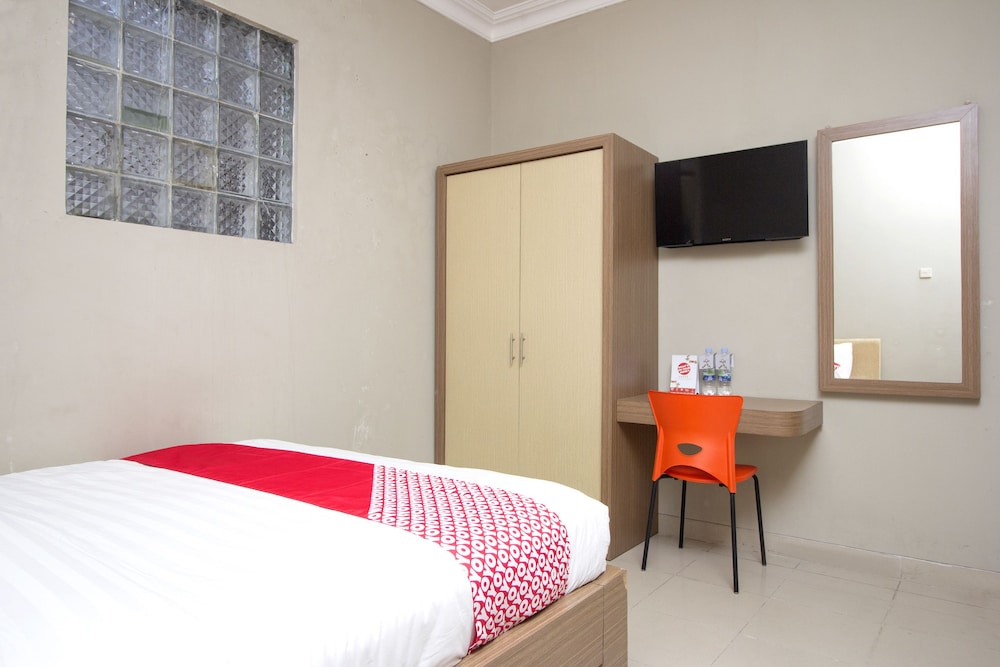 Collection O 1061 Aliya Homestay 23/41
