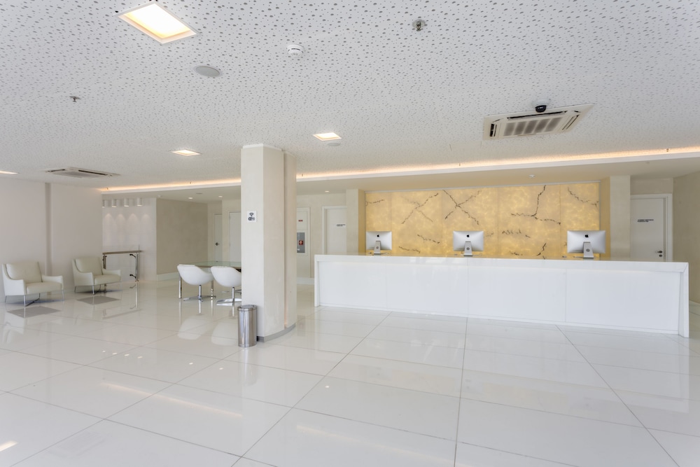 Cdesign Hotel 6/75