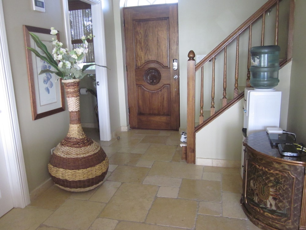 February Point Resort Estates Bb1 4/50
