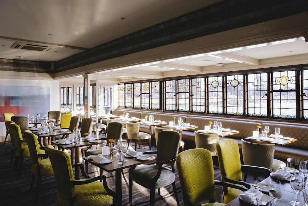 Macdonald Compleat Angler 61/69