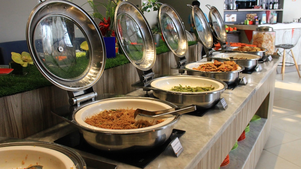 Ibis Styles Jakarta Mangga Dua Square 32/55