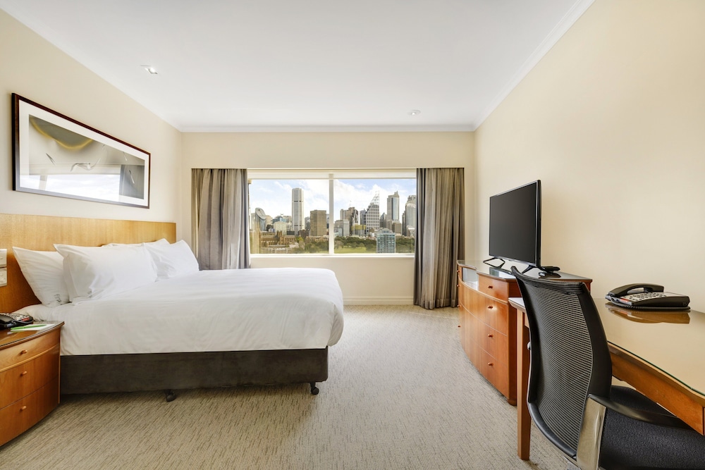 Holiday Inn Potts Point 17/78
