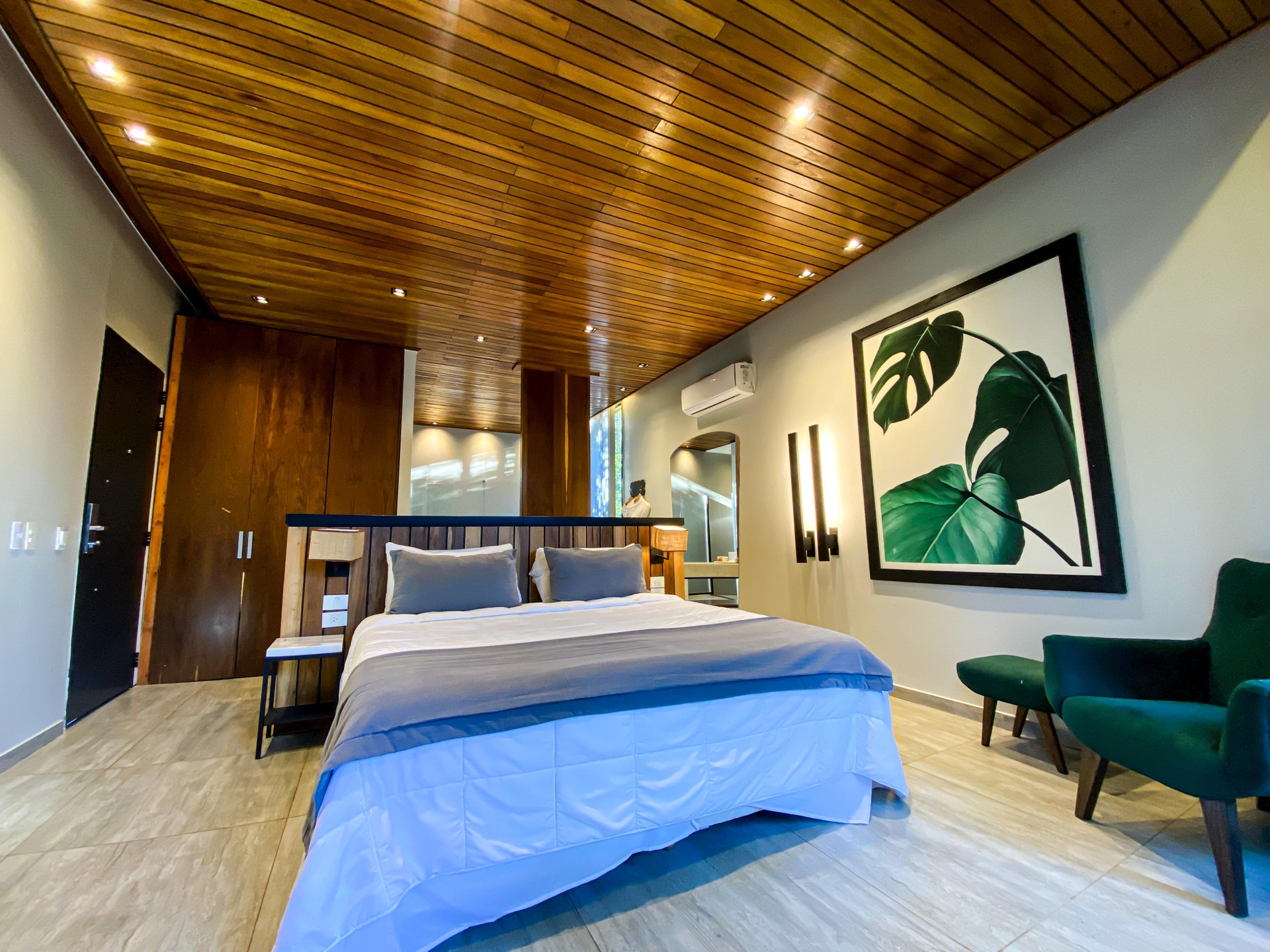 Luxury, Double Bed, Jungle View
