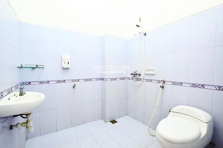 Hotel Bukit Uhud Yogyakarta 10/11