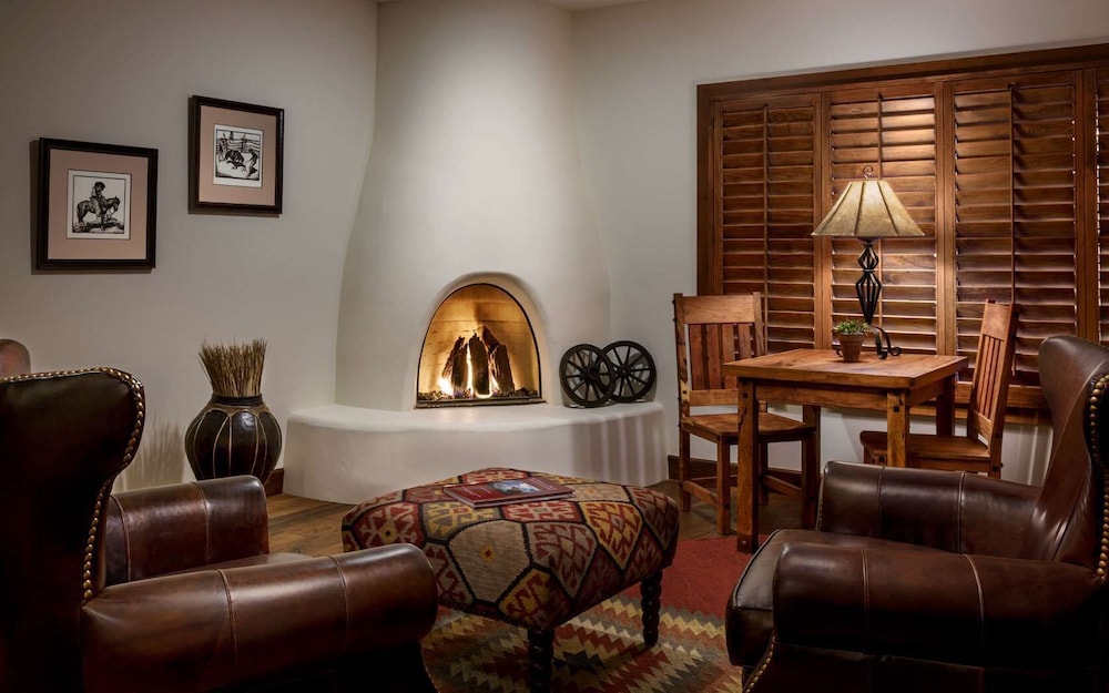 Hermosa Inn 27/44