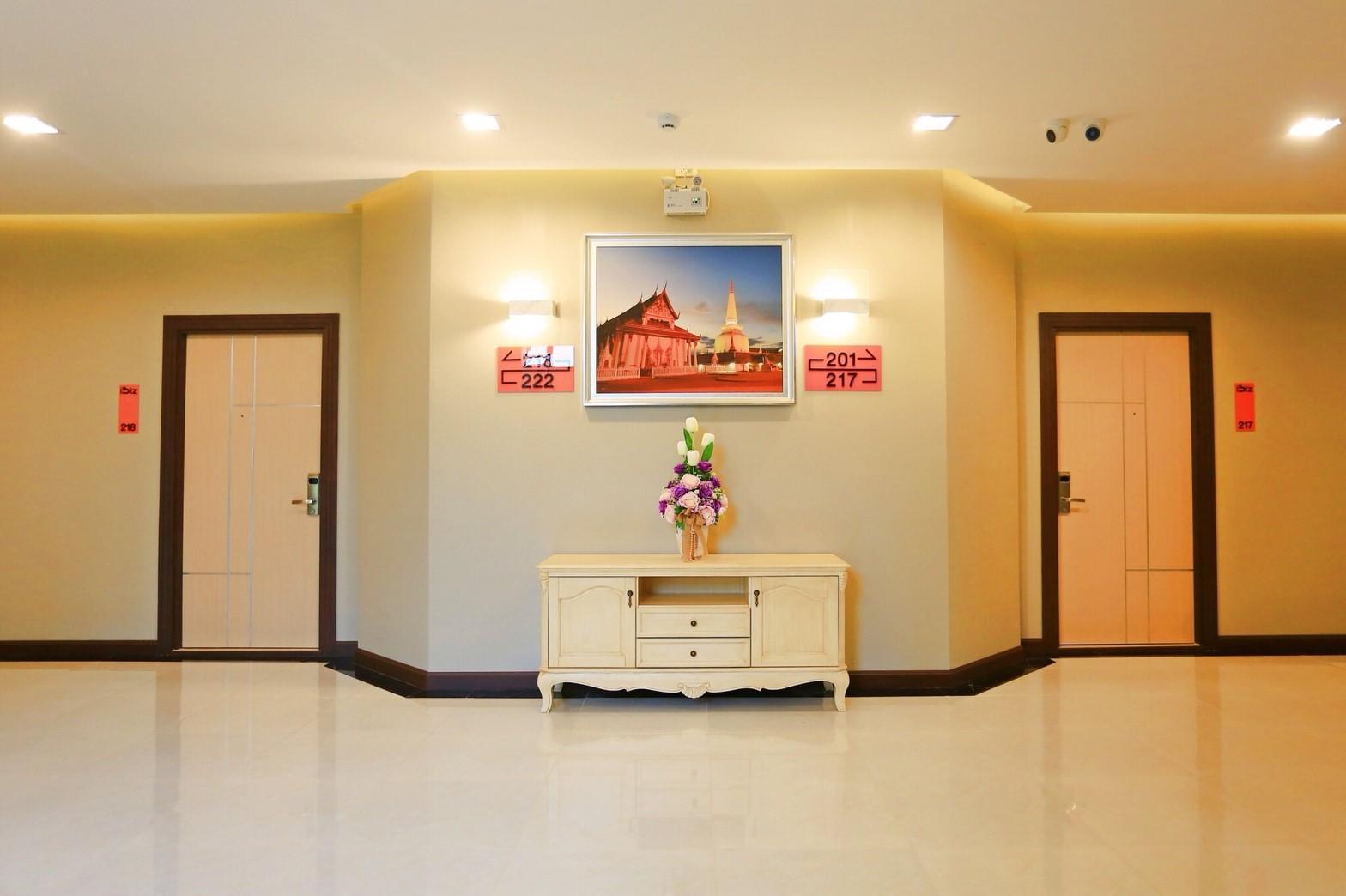 iBiz Boutique Hotel 12/28