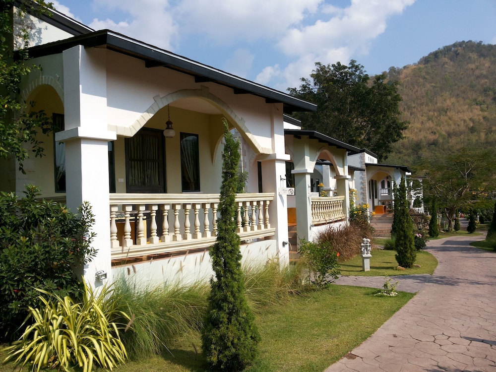Stamp Hills Resort And Restaurant 2/71