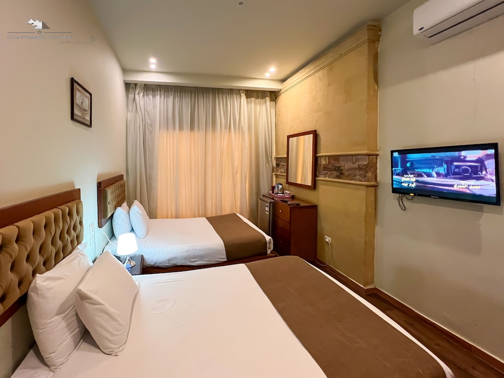 Giza Pyramids View Inn 10/50