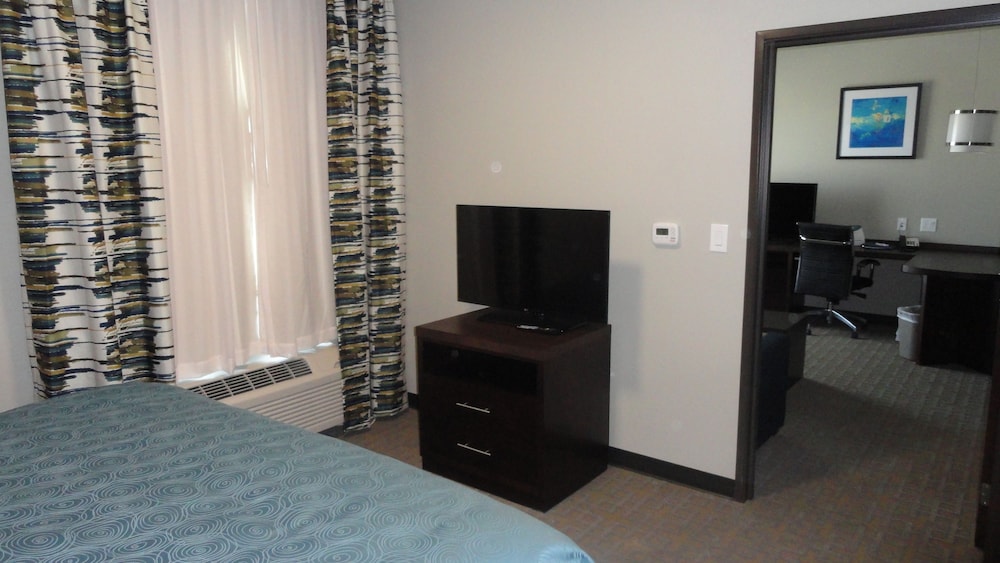 MainStay Suites Midland TX 12/44