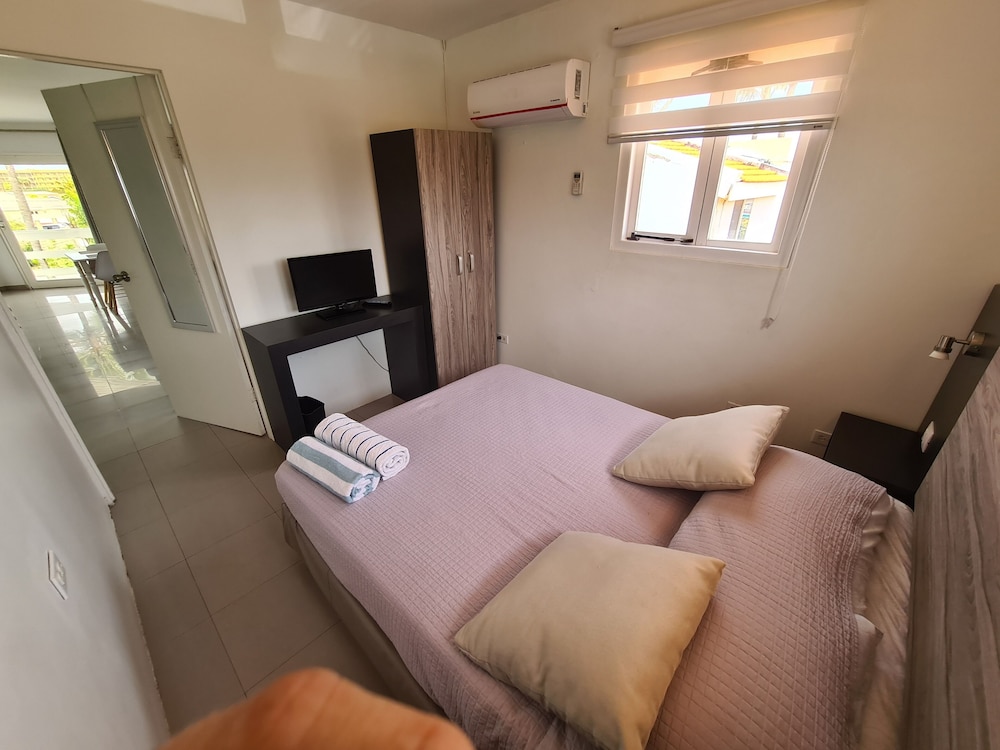 Bubali Villa And Apartments 45/70