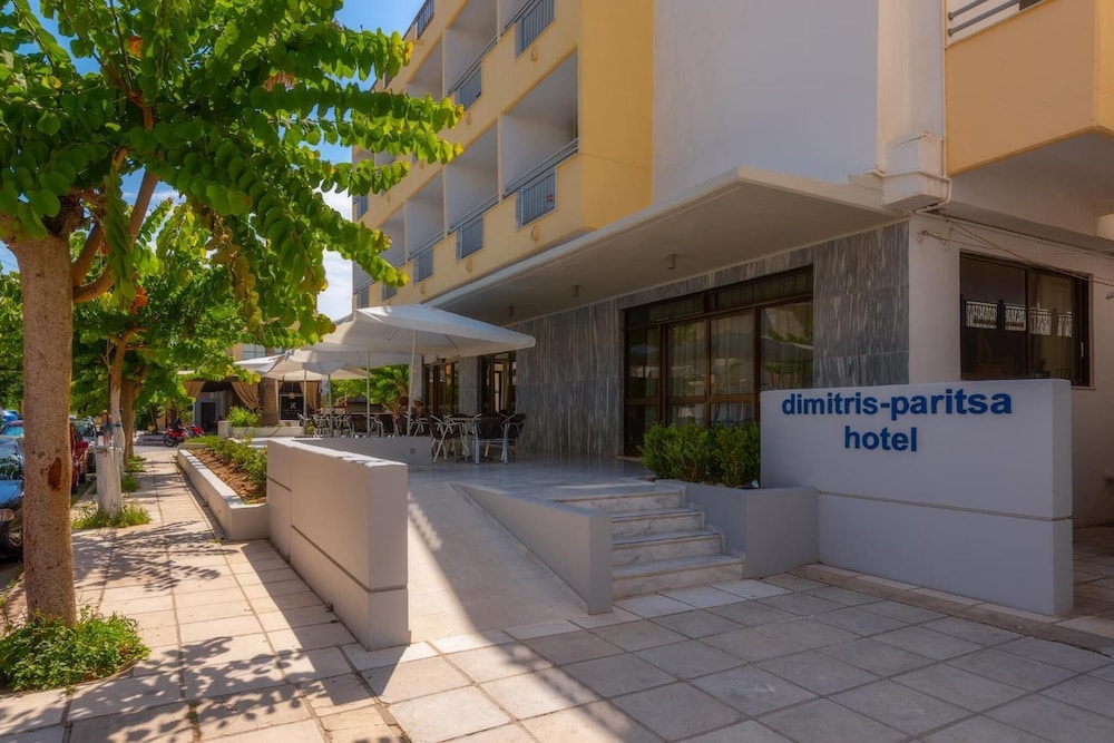 Dimitris Paritsa Hotel 37/44
