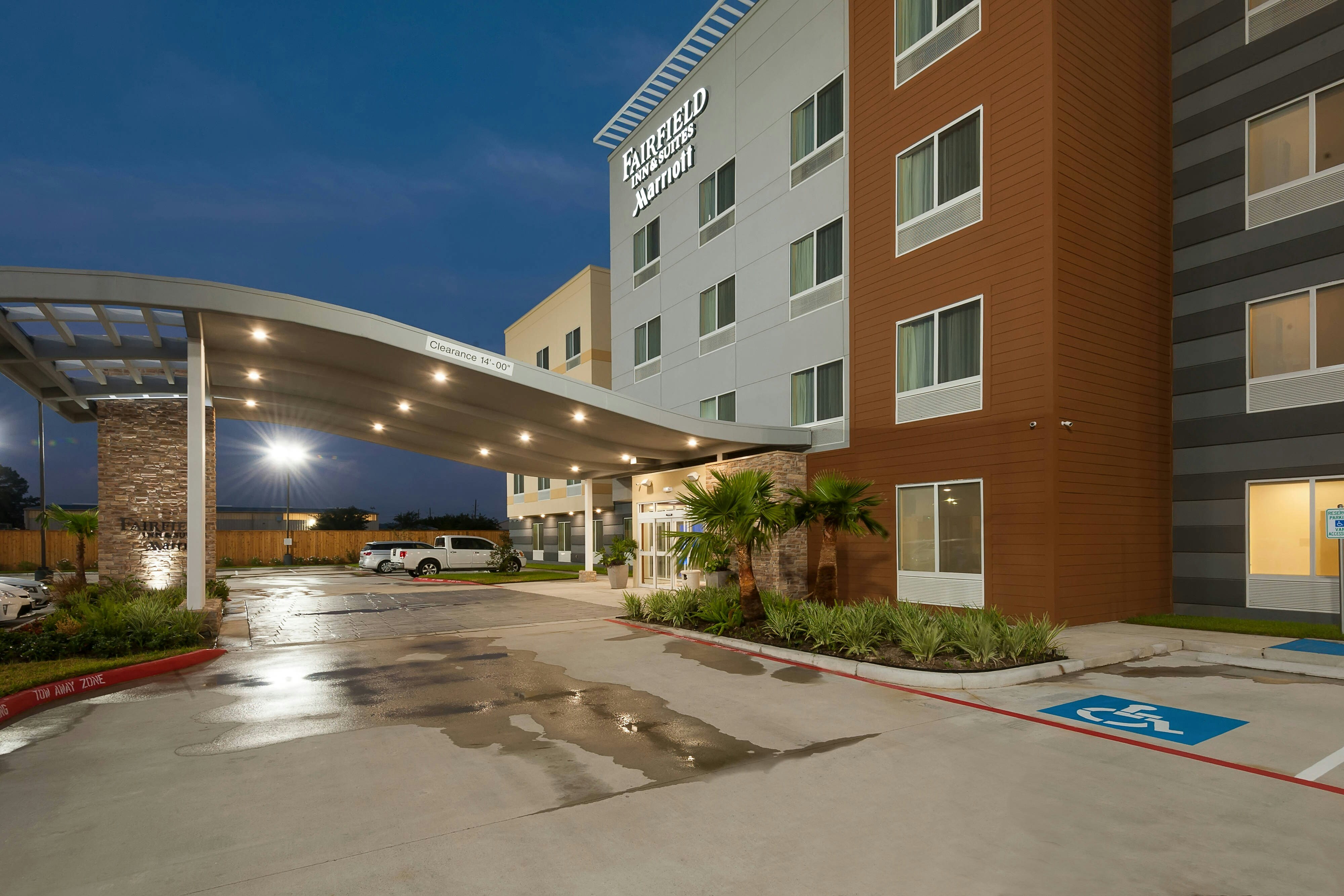 Fairfield Inn & Suites Houston Northwest/Willowbrook 37/38