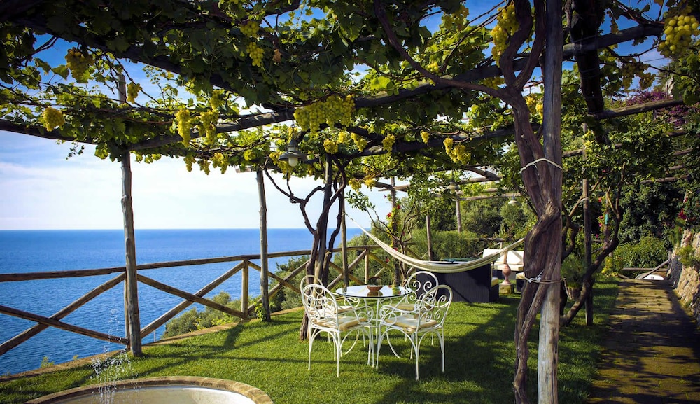 Boutique Hotel Villa Gianlica 45/50