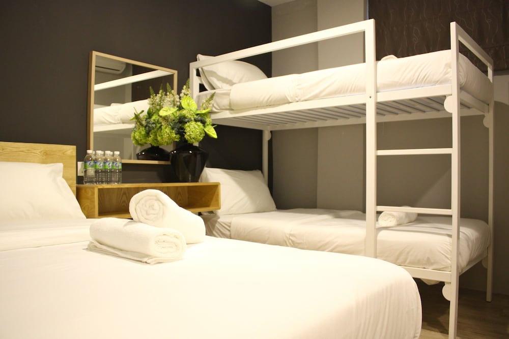 Vio Hotel 4/25