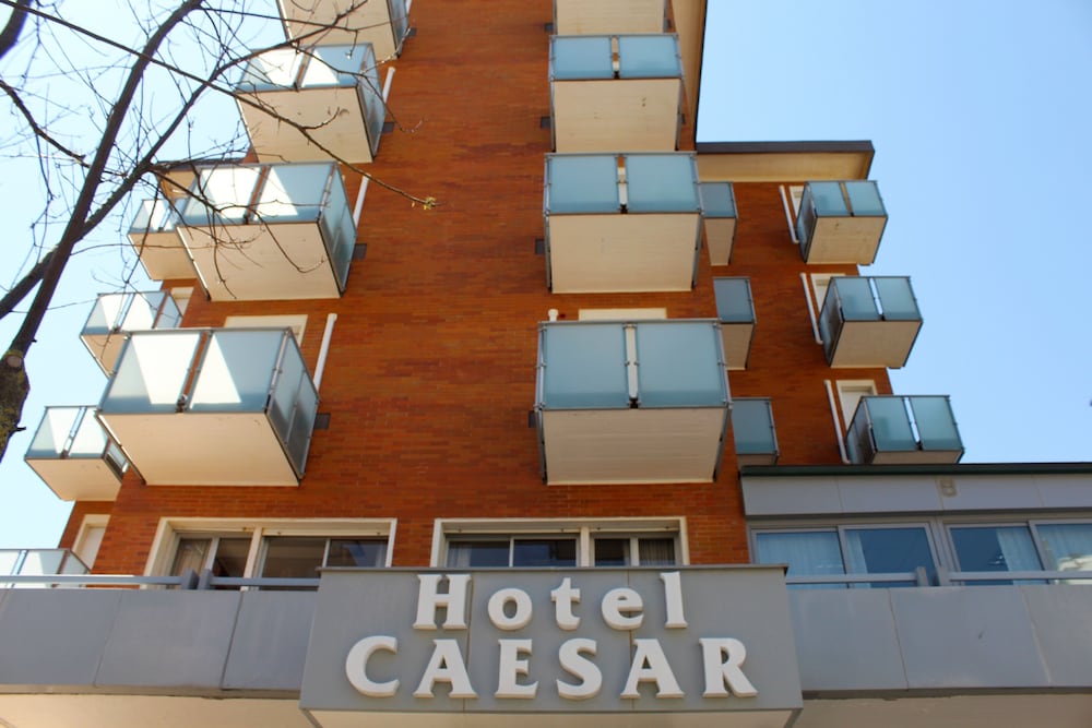 Caesar 4/63